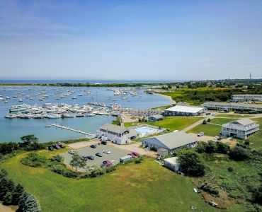 Champlin's Resort & Marina